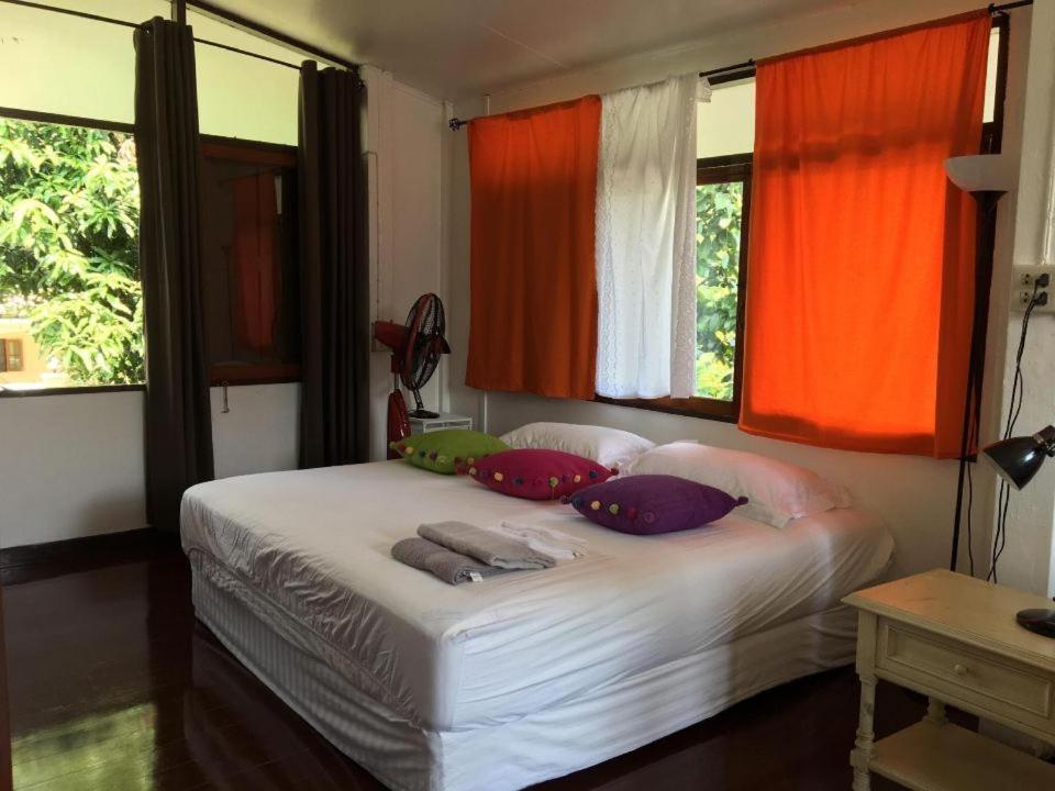 Many Trees Appartement Bangkok Buitenkant foto
